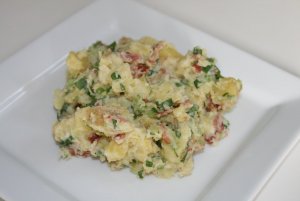 Recept online: Bramborov� sal�t : Lehk� bramborov� sal�t s jablky